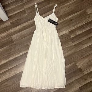 Long White Dress - Medium - Brand: Lush
